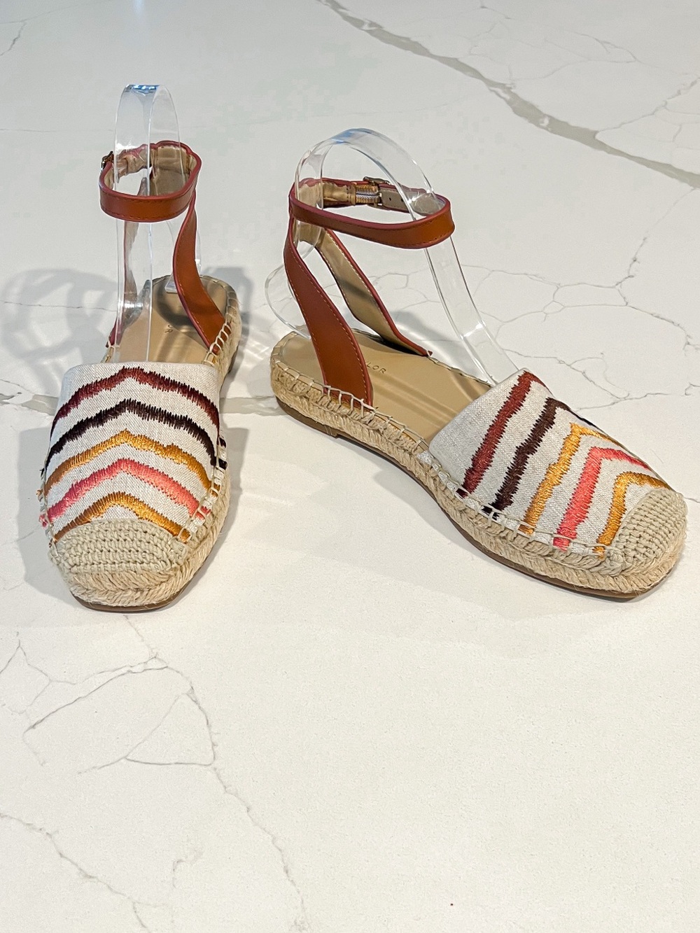 Ann Taylor Isabella Embroidered Linen Espadrille Sandals Multi Zebra Stripe Sz 6